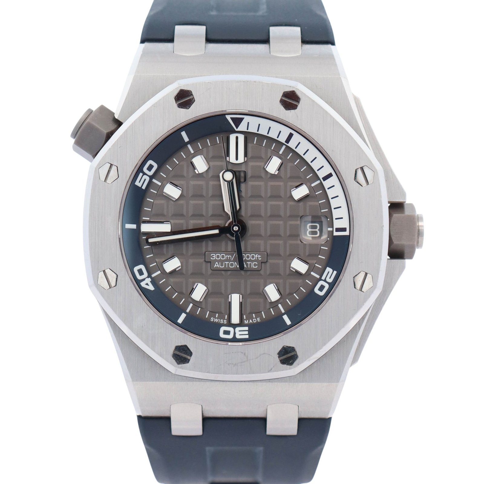 Audemars Piguet Diver 42mm Grey Dot Dial Watch Ref# 15720ST.OO.A009CA.01 Audemars Piguet Diver 42mm Grey Dot Dial Watch Ref# 15720ST.OO.A009CA.01