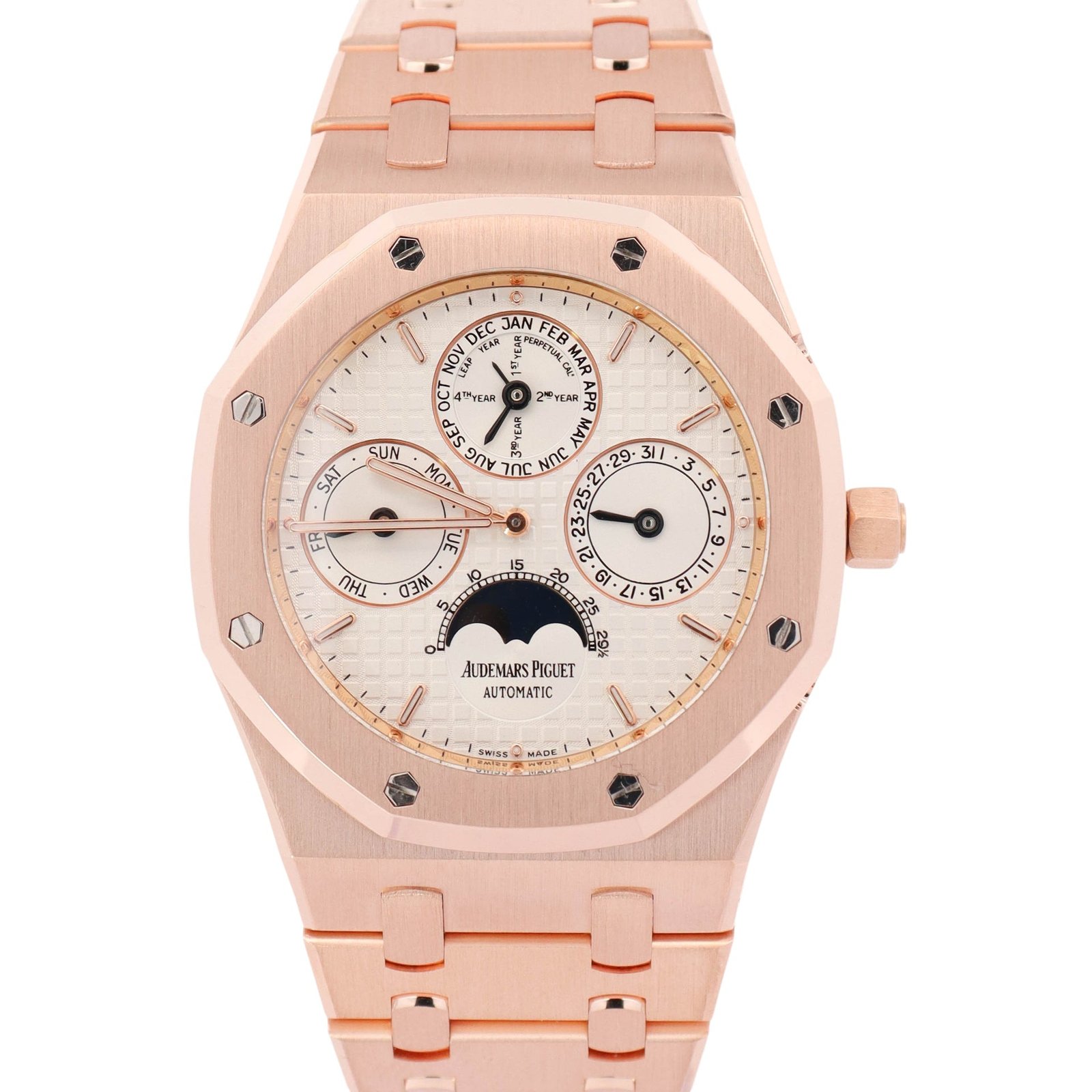 Audemars Piguet Royal Oak 39mm White Dial Watch Ref# 26252OR.OO.D092CR.02 Audemars Piguet Royal Oak 39mm White Dial Watch Ref# 26252OR.OO.D092CR.02